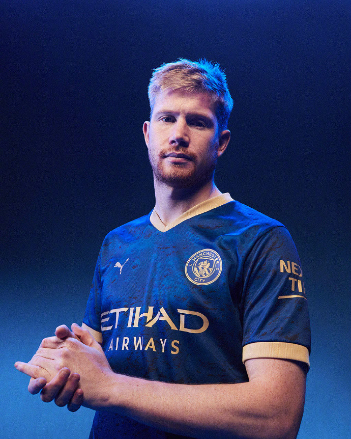 CBA俱乐部杯-奎因29分广东轻取广州 香港金牛胜同曦