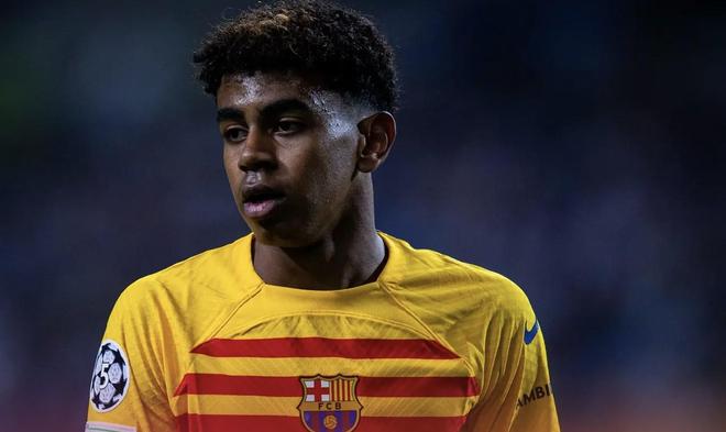 穆雷半场18分单节独得12分，上半场突破万分里程碑大关