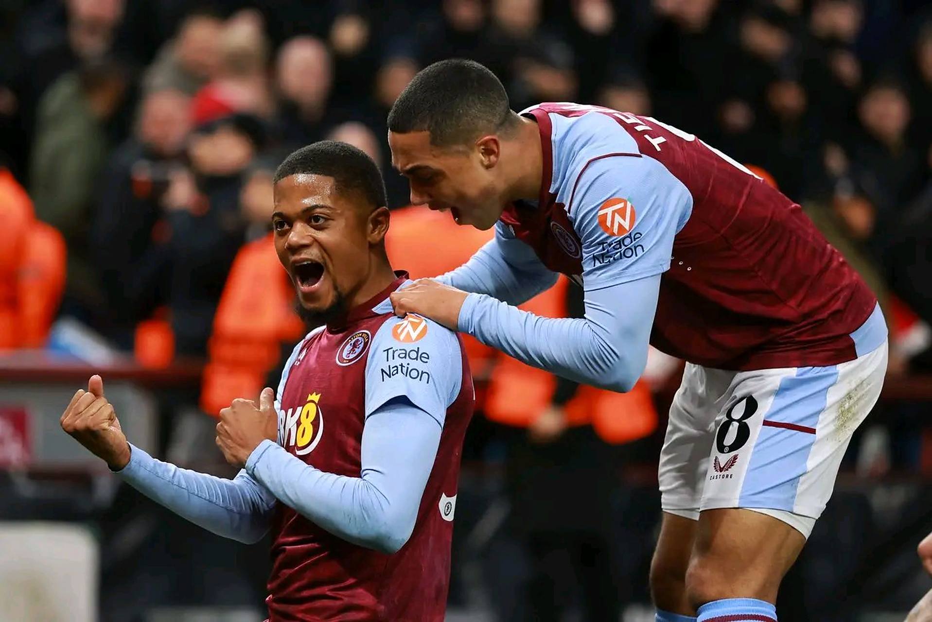 卡拉格：维尔茨倒地够不上点球，但国米球员拉拽球衣留下把柄