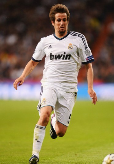 吉米何感？本赛季勇士15胜15负西部第8 热火15胜15负东部第8（勇士与热火均15胜15负分列东西部第8，吉米作何感想？）