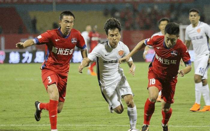 记者：恩德里克1月租借去里昂，正筹备搬家但皇马告知先等等